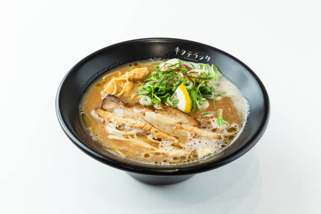 キヲテラッタ千里丘店 鶏白湯ラーメン醤油